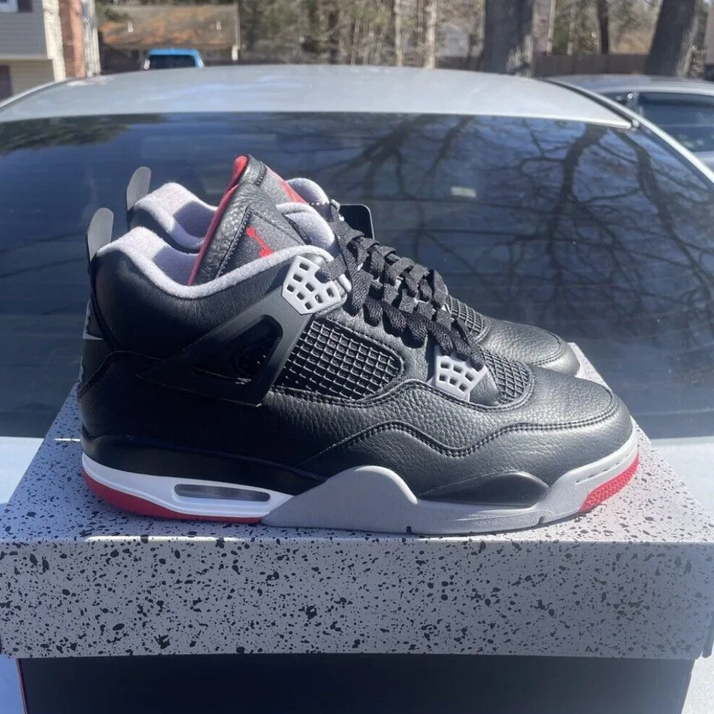 Size 10.5 - Air Jordan 4 Retro Bred Reimagined - Picture 1 of 3